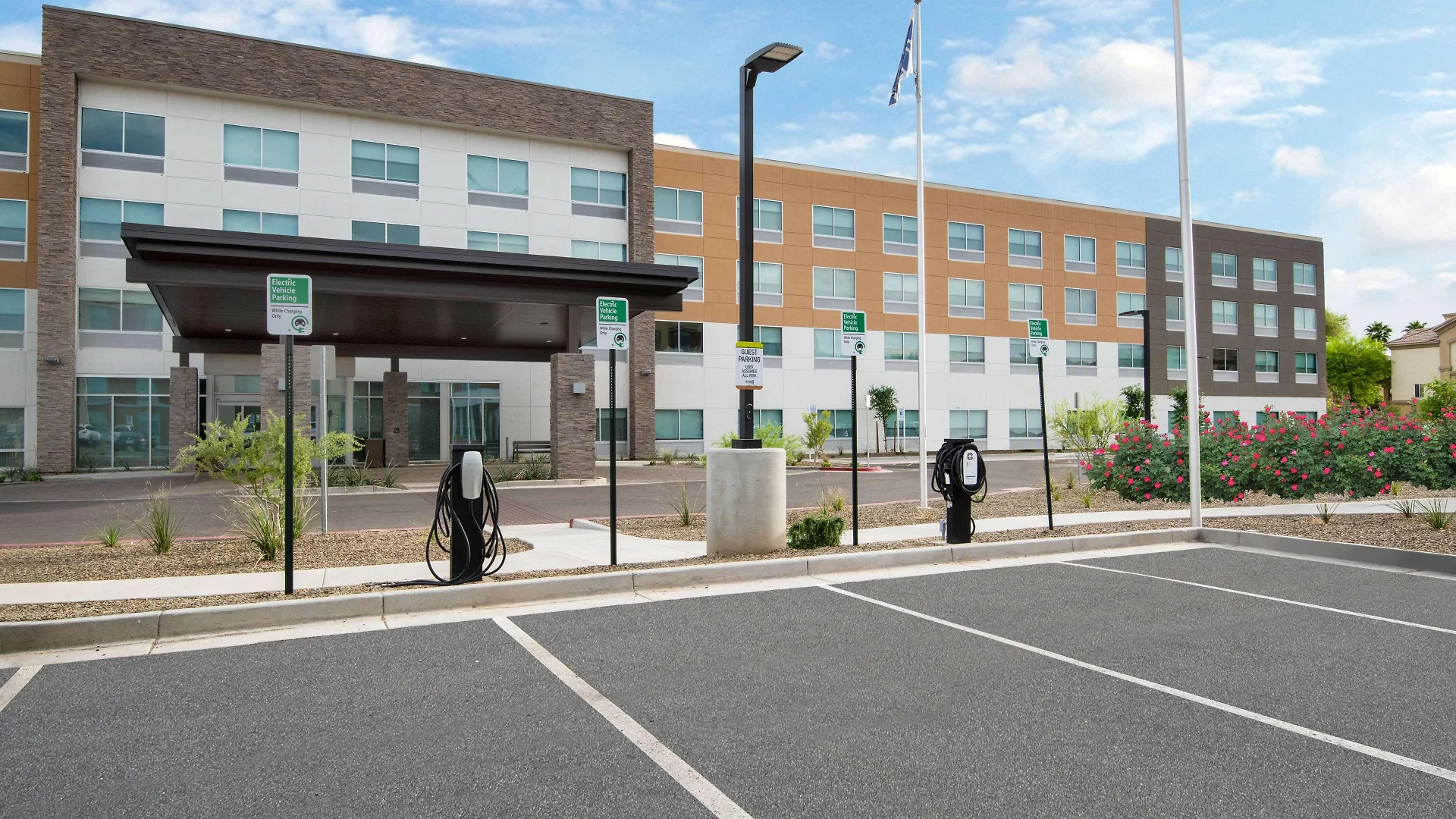*** Hotel Home2 Suites By Hilton Phoenix Airport North, Az United States